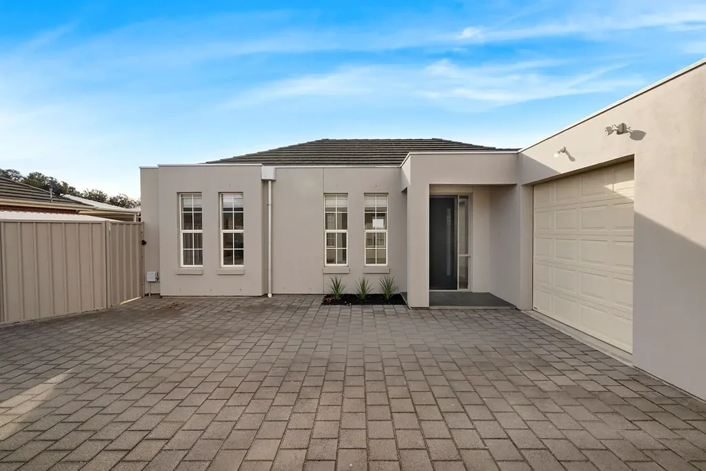 Kidman Park 3غرفة نوم Easy-Care Courtyard Home In Quiet Off-Street Location