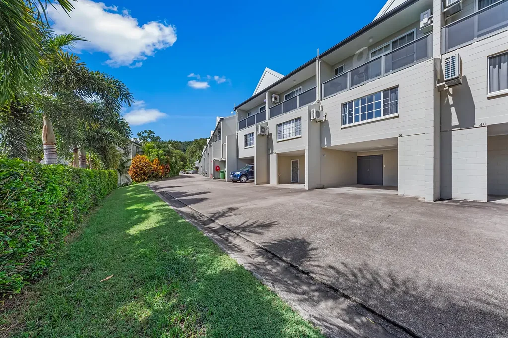 Cannonvale 2房  Great Entry Level Investment