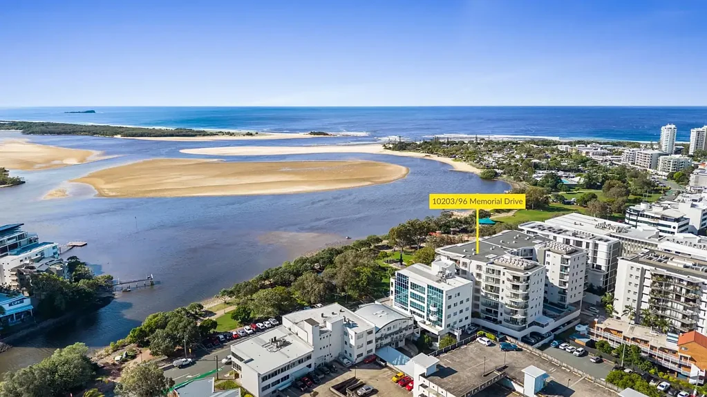 Maroochydore 2部屋 Rare Courtyard Apartment in the Heart of Cotton Tree