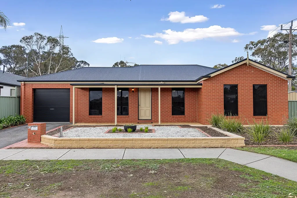 Flora Hill 3 Bedroom Ideal First Home Buyers or Investment Property