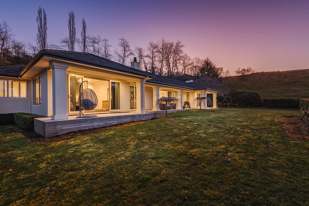 Taihape and Surrounds 5બેડરૂમ Luxurious living - MOTIVATED VENDOR