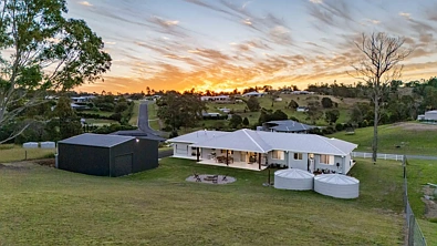 Chatsworth 4 Slaapkamer Perfect Orientation, Large Shed, Premier Estate