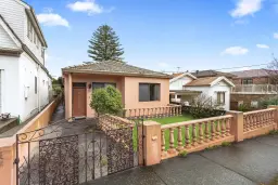 70 Irvine Street, Kingsford