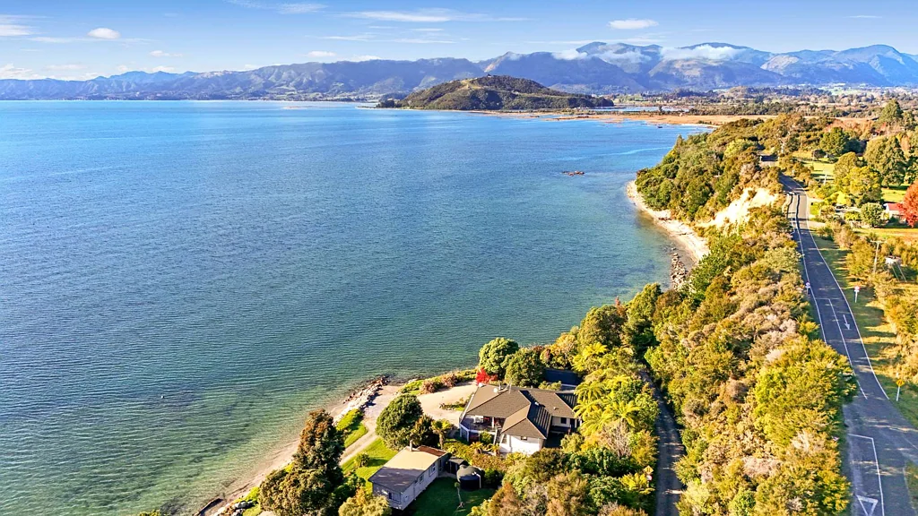 Takaka 5部屋 Absolute Waterfront on Rangihaeata Road!
