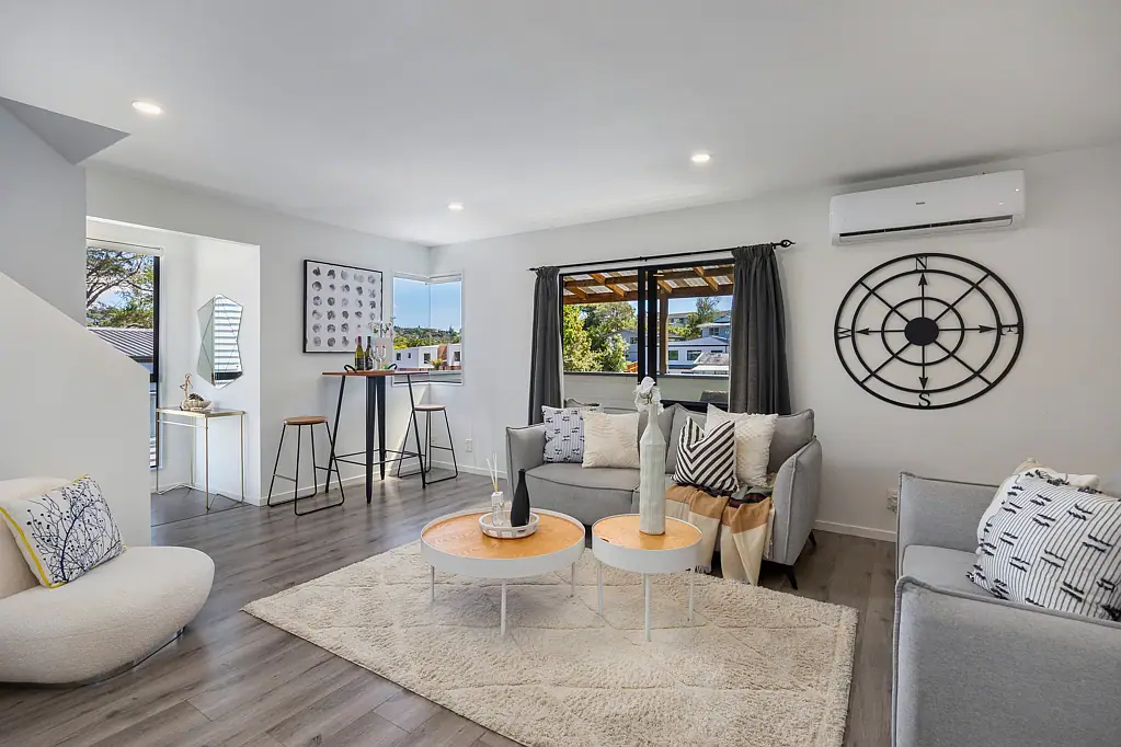 2/32 Tamahere Drive, Glenfield, North Shore City, Auckland