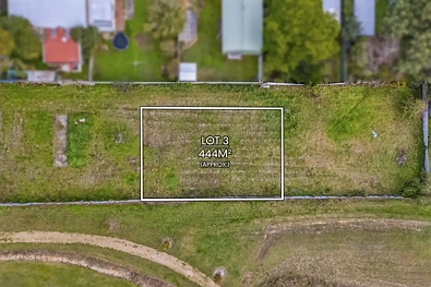 Canadian Titled Land In Canadian Awaiting Your Dream Home!
