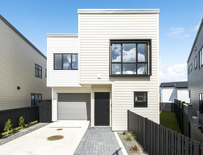 10 Whiteywood Street, Westgate, Waitakere City, 4房, 2浴, House