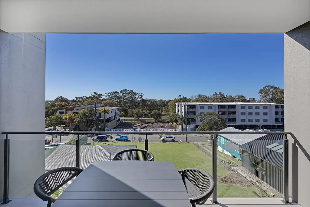 Maroochydore 1Moenga Spacious 1 Bedroom CBD Apartment - North Facing
