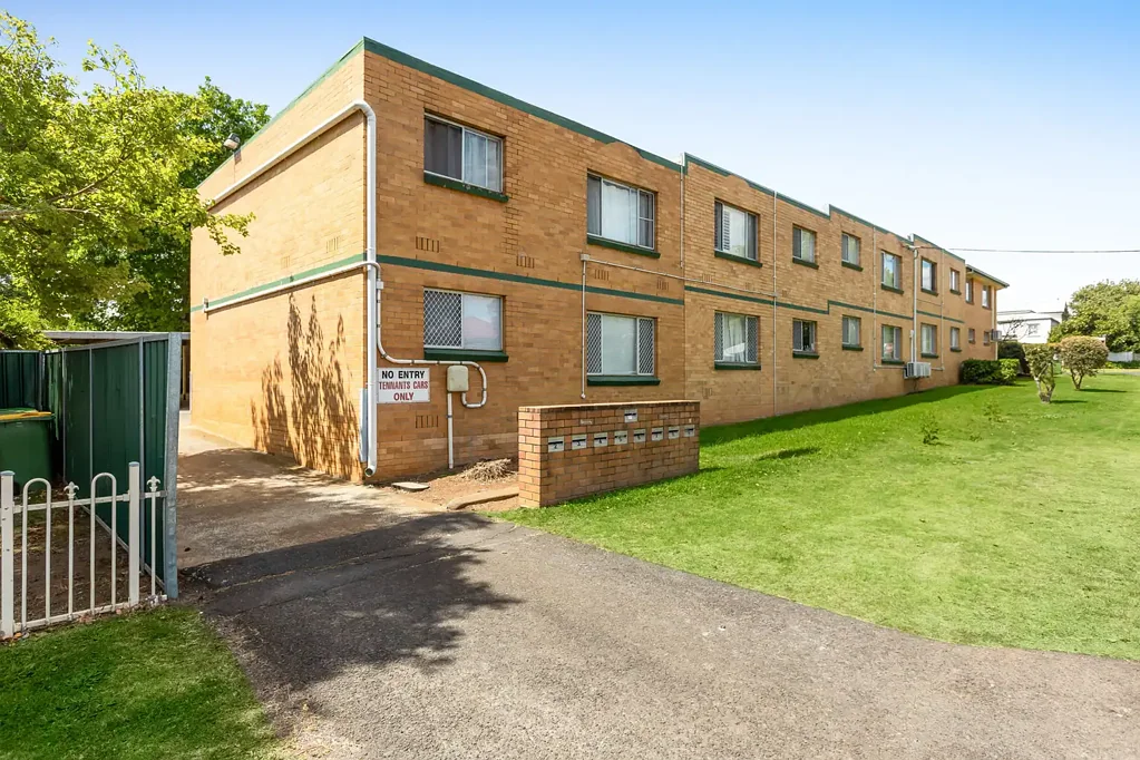 Toowoomba City 2બેડરૂમ Calling All Investors!