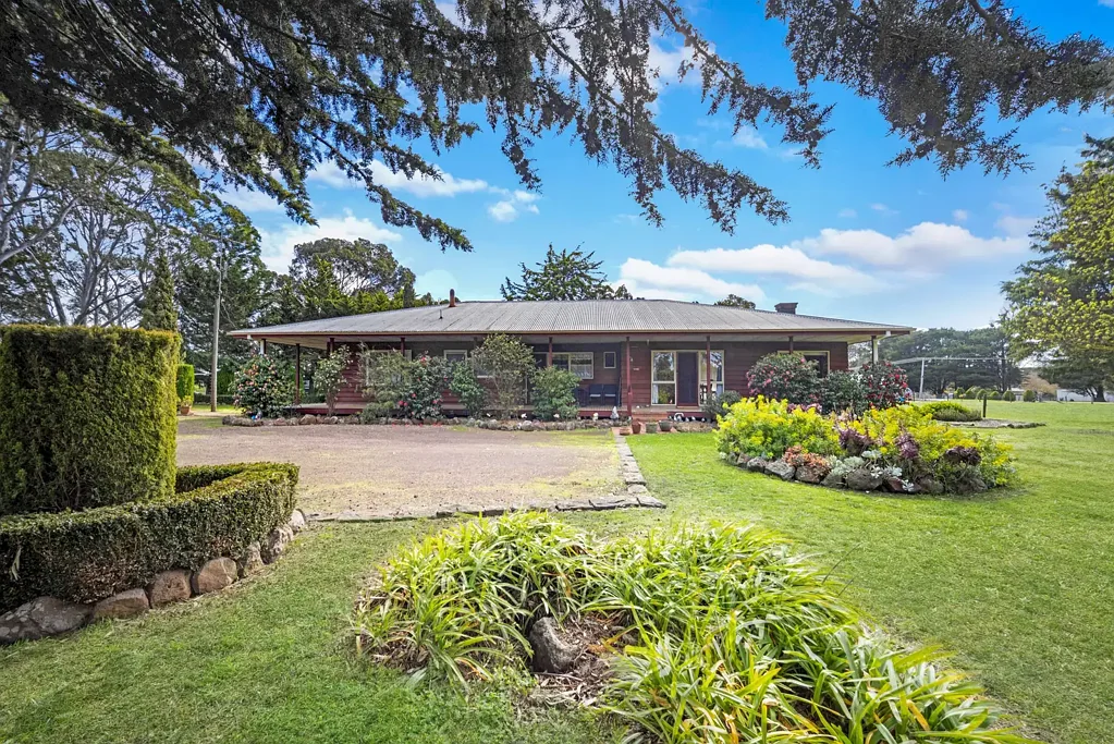 Caramut 4房  Private Lifestyle Property with Space and Character