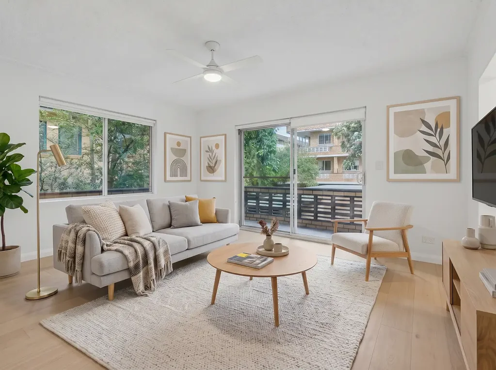 Beautifully Renovated Two-Bedroom Apartment in a Prime Dee Why Location