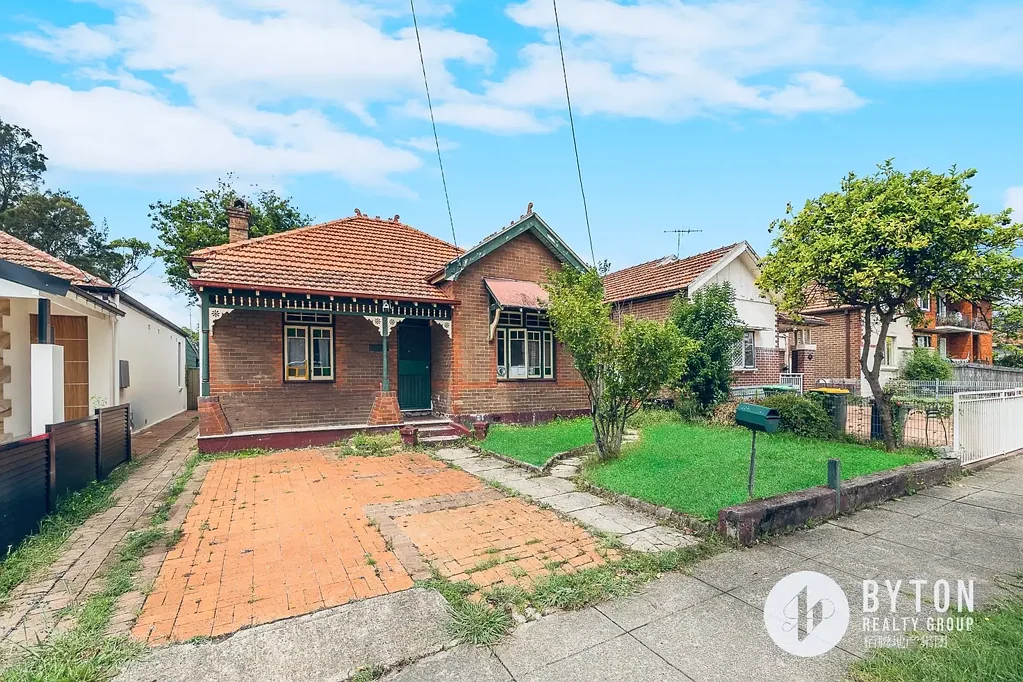 Campsie 5 Bedroom Price Reduced! Contact Agent for more details!