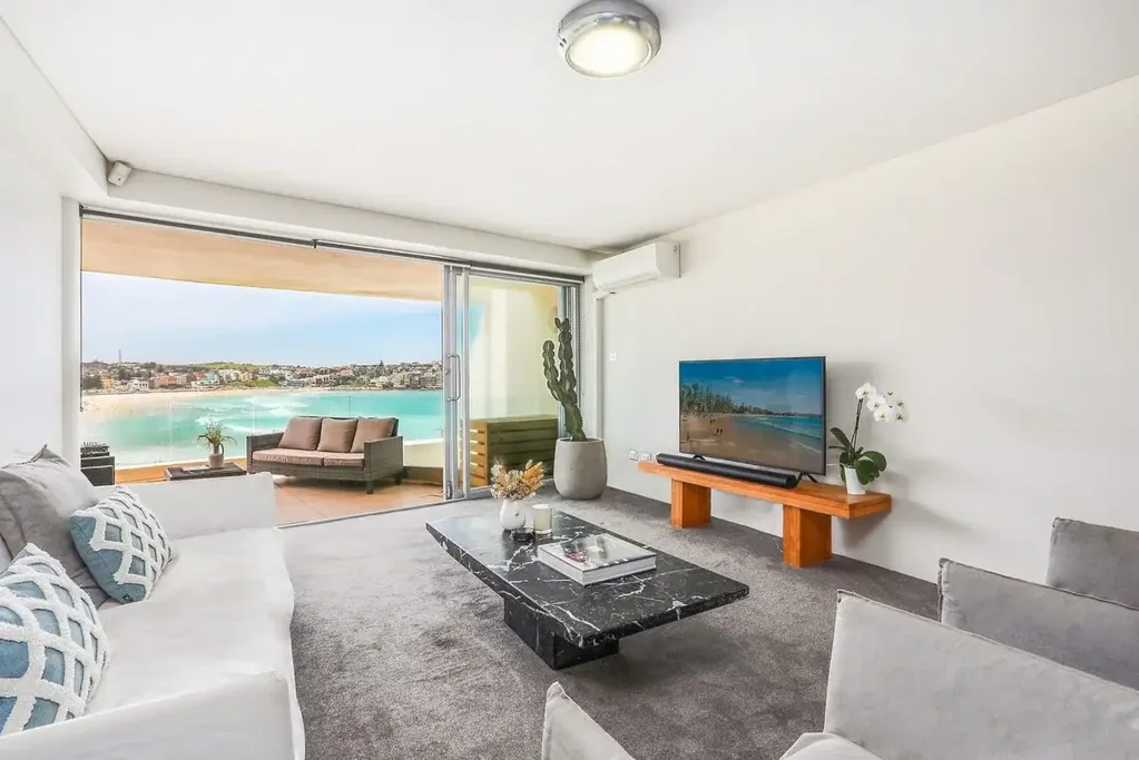 ULTIMATE BONDI BEACH APARTMENT IN PREMIER BEACHFRONT SETTING!