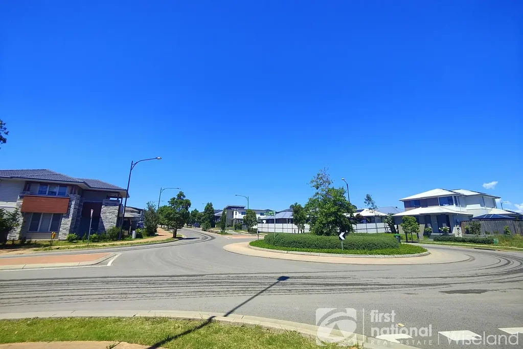 Gables 5બેડરૂમ Gables 5 Bedroom 4 Bathroom Family Home Close to Schools, Parks, Shopping Center and Future Lake