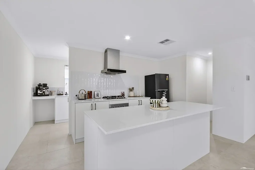 Yanchep 4ห้องนอน Brand-New Coastal Living in Prime Yanchep Location