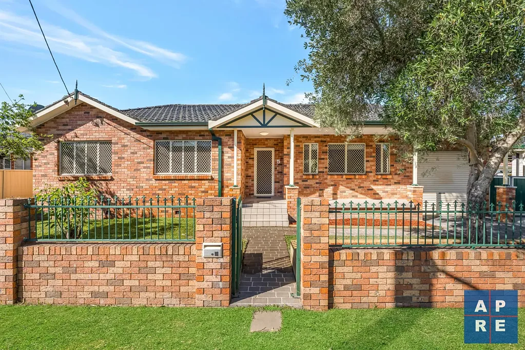 5 Austral Parade, Fairfield, NSW 2165