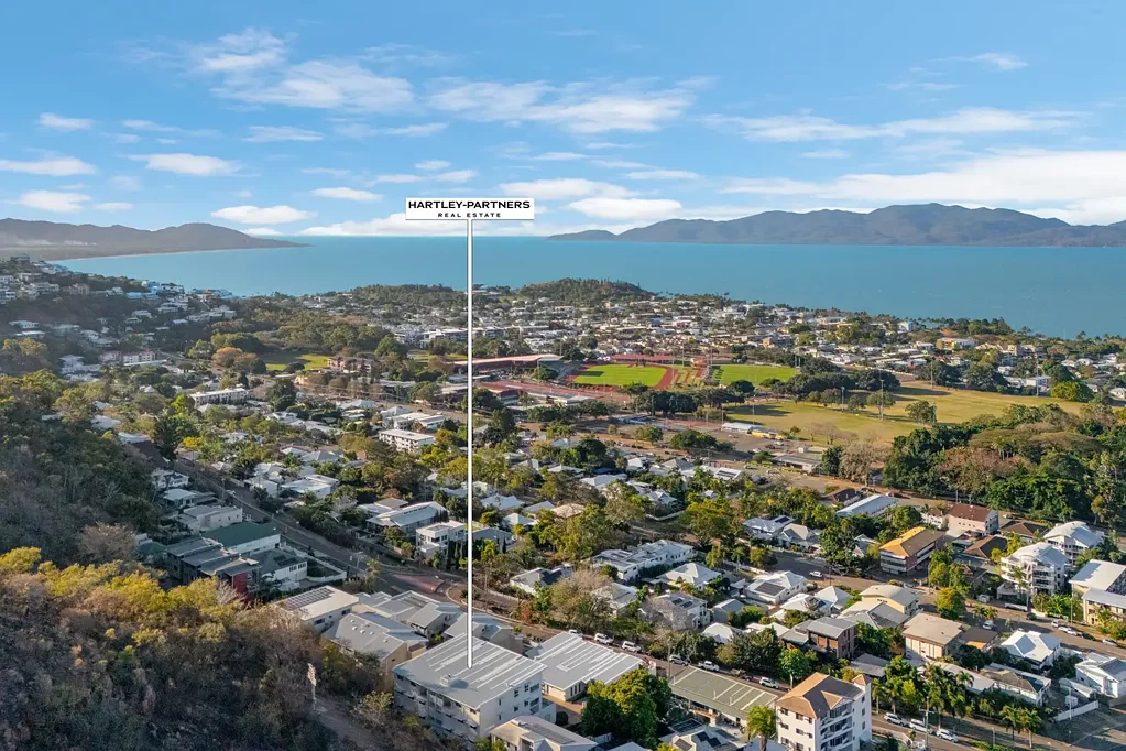 Townsville City 2Kwarto Prime and Private with Ocean Views