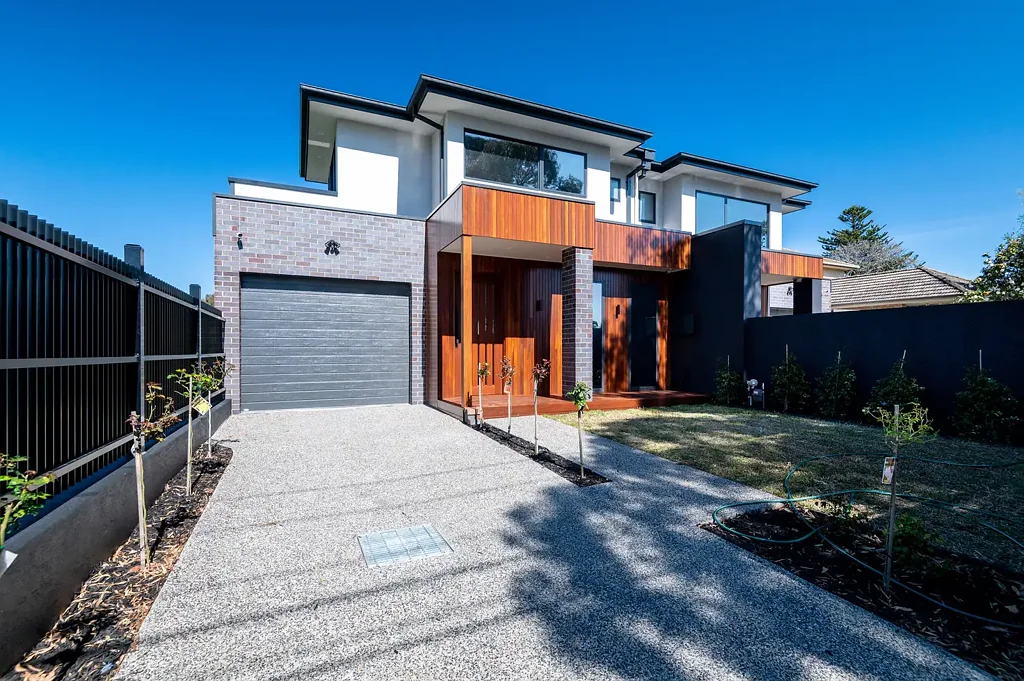 PREMIER LIFESTYLE LIVING IN BLACK ROCK