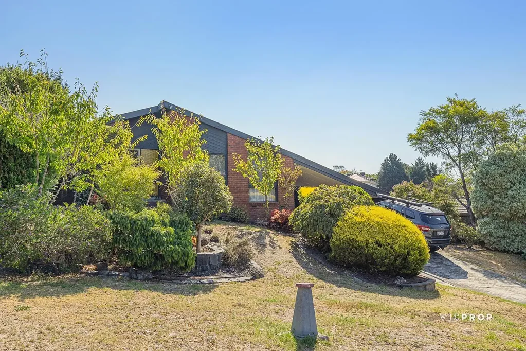 11 Kent Court, Doncaster East, VIC 3109