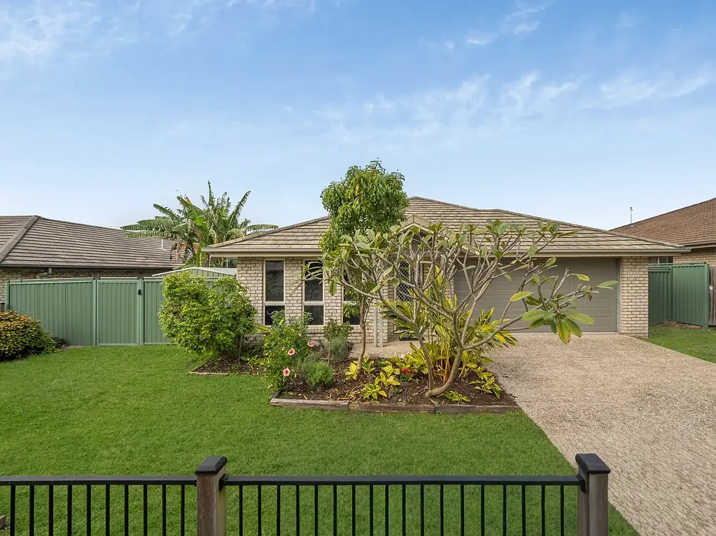 Caboolture 4ਬੈੱਡਰੂਮ Second Chance to Secure This Stunning Home