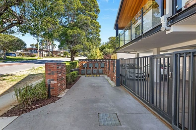 2/14 Beatrice Street, Doubleview, WA 6018, 1 Bedrooms, 1 Bathrooms, House