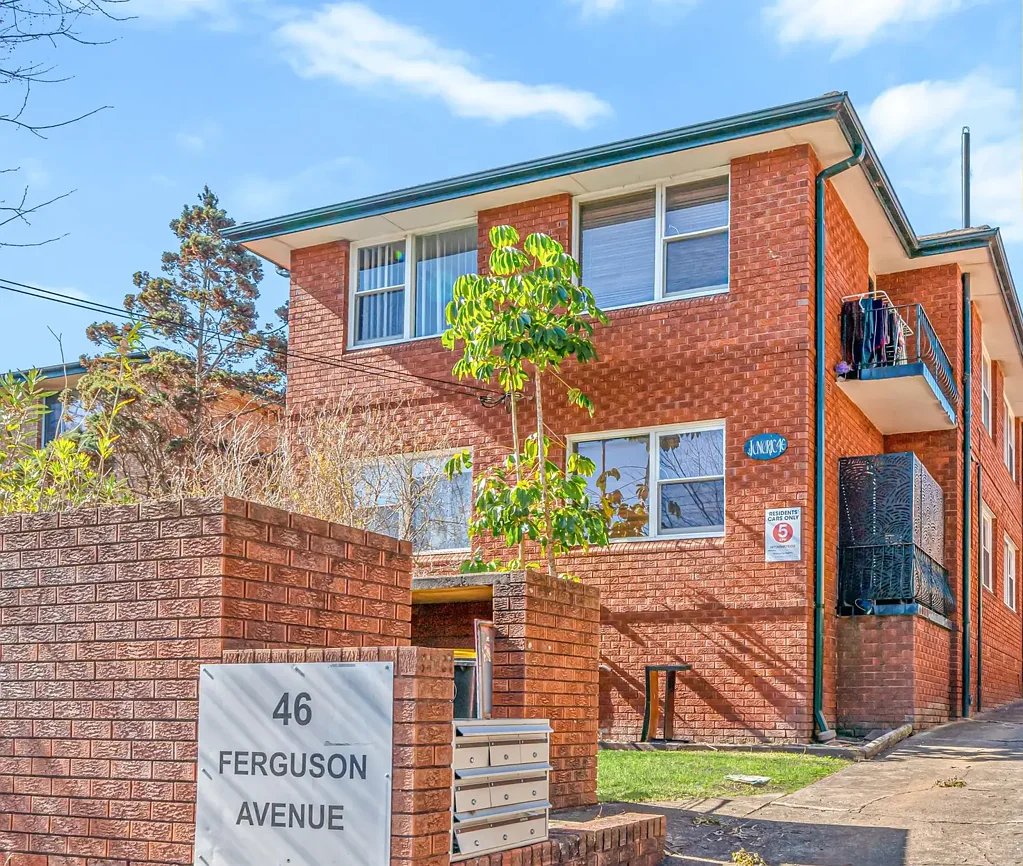 Renovated, north facing, top floor 2-bedroom unit located at Wiley Park