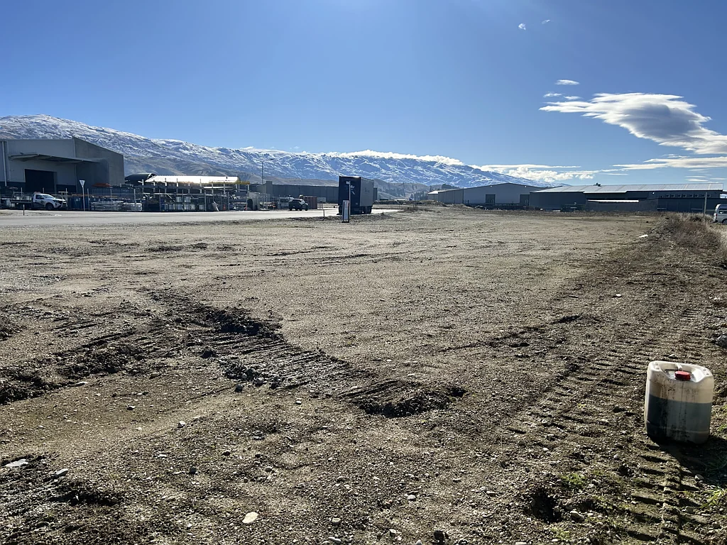 Cromwell Industrial Section