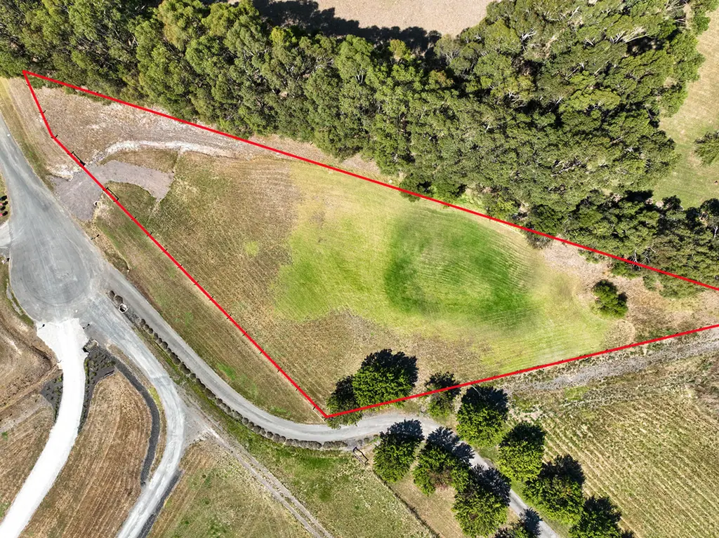 24 Tullamore Court, Elliminyt, VIC 3250