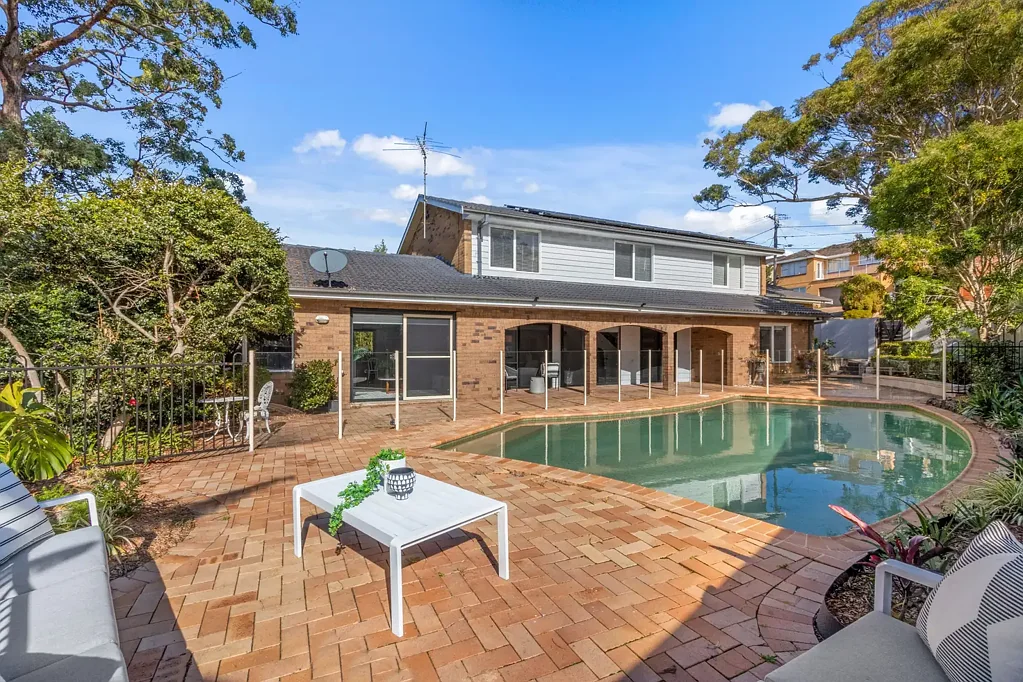 20 Solveig Crescent, Kareela, NSW 2232