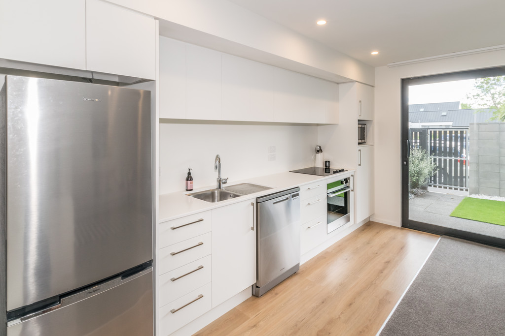 2/11 Exeter Street, Merivale, Christchurch, 1 rūma, 1 rūma horoi