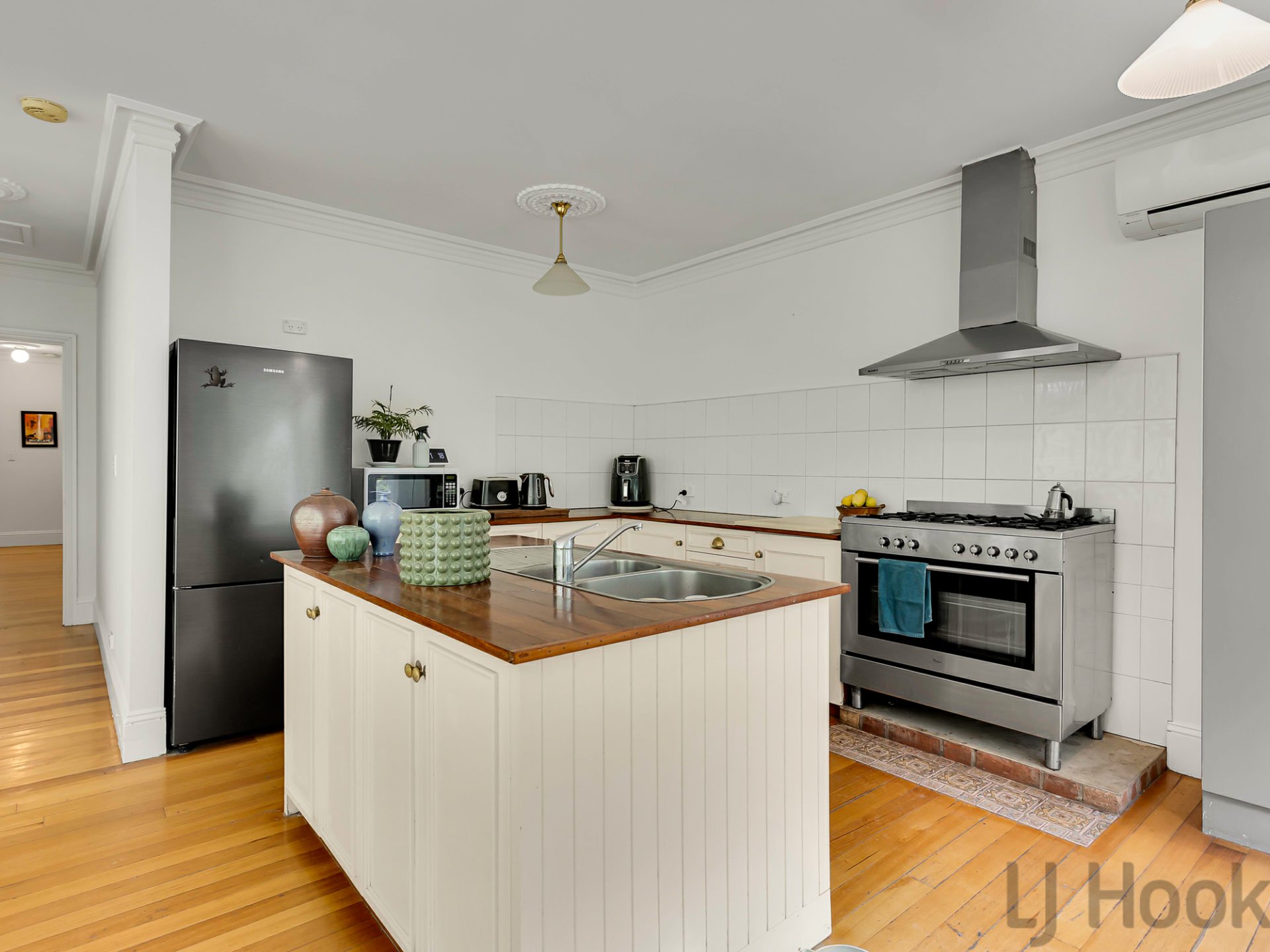 121 BASIN-OLINDA RD, THE BASIN VIC 3154, 0 Bedrooms, 0 Bathrooms, House