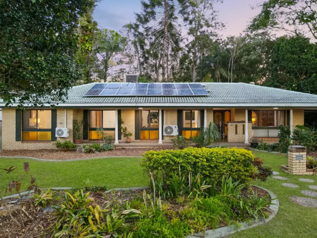 8 Sheraton Street, Macgregor, QLD 4109