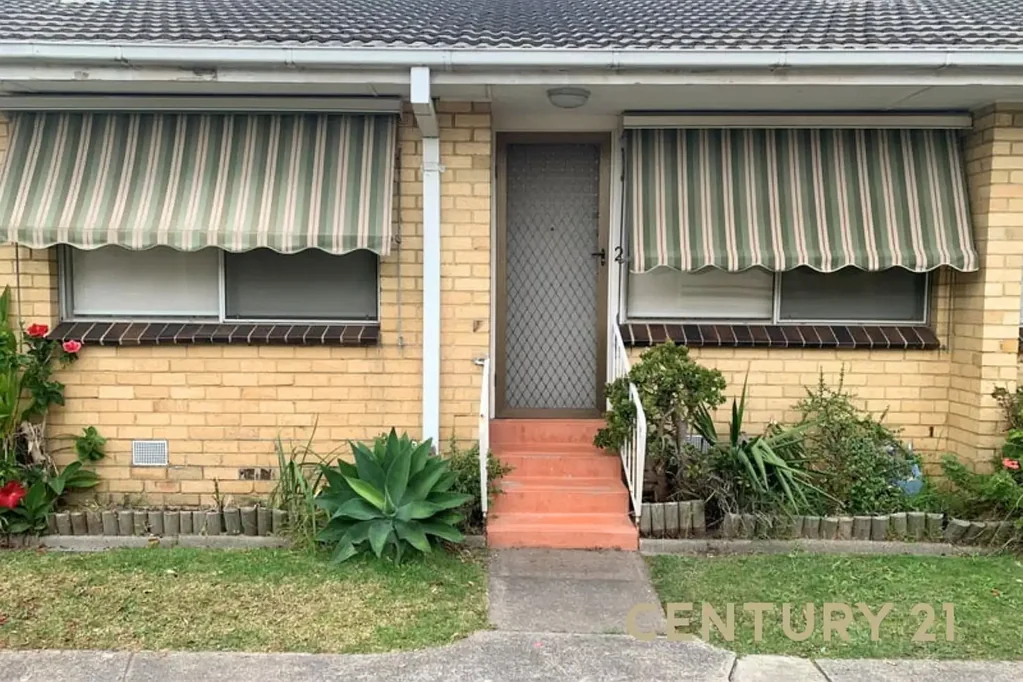 Easy-Care Home with Everyday Comfort