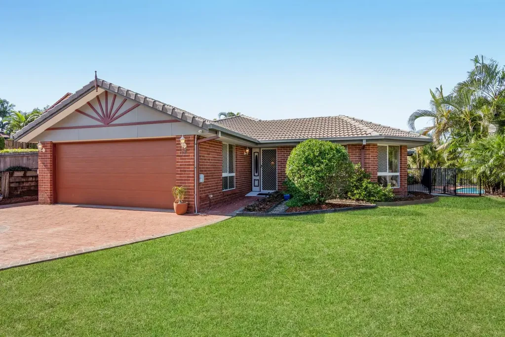 13 Gypsy Court, Eatons Hill, QLD 4037