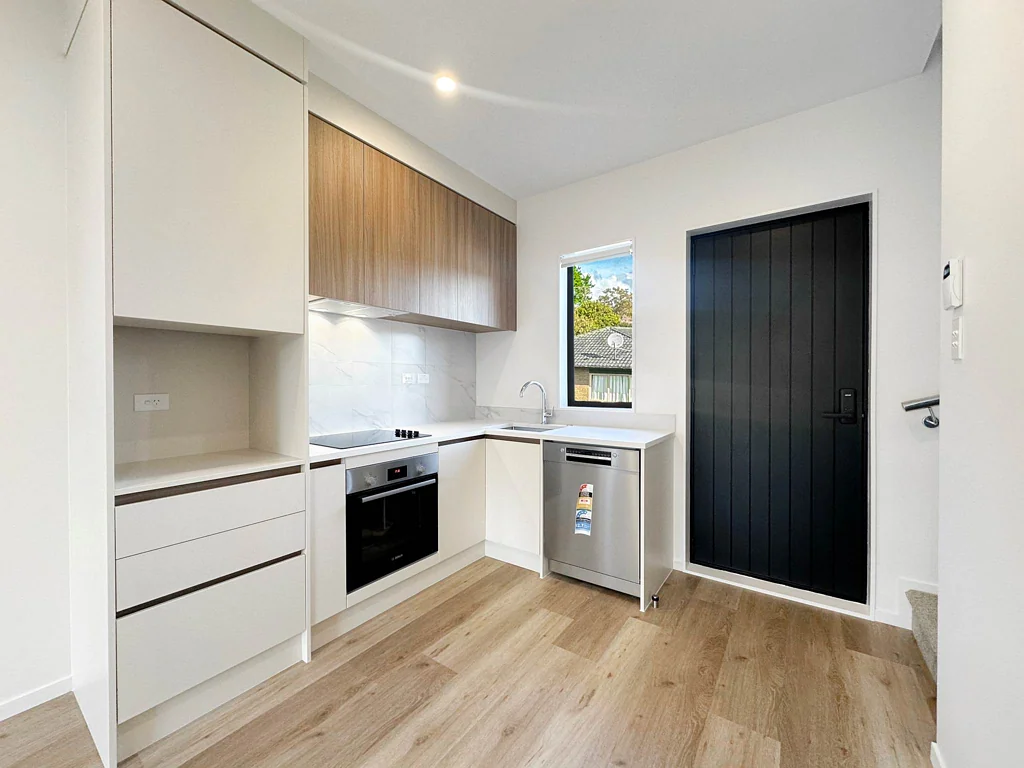 Mangere Bridge 2 Slaapkamer Sleek and Spacious- Home You’ve Been Waiting For