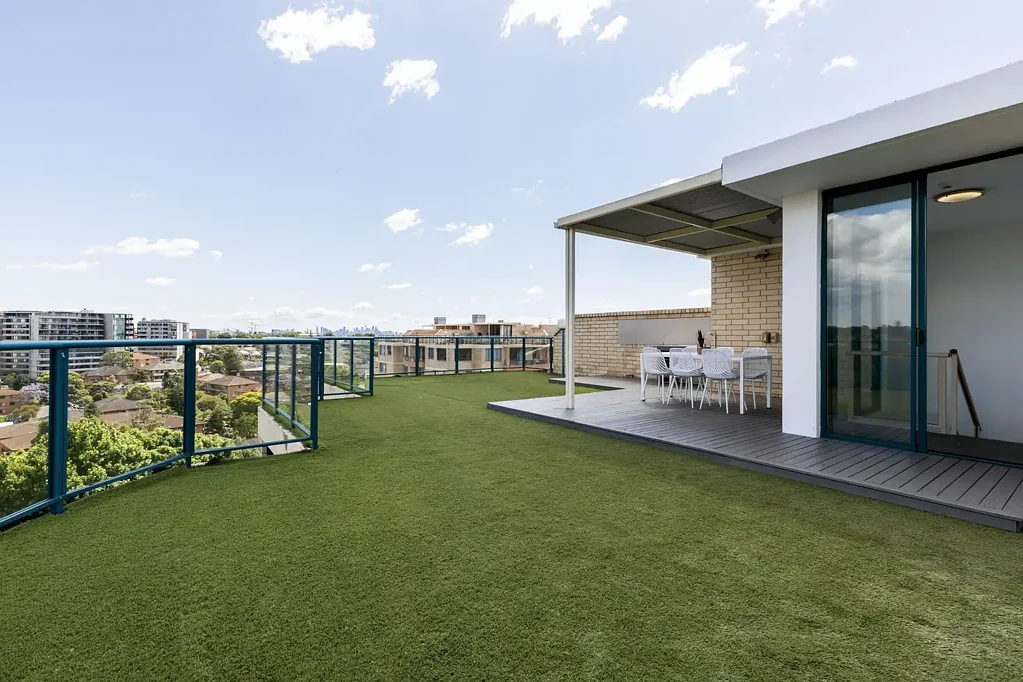 Rockdale 4બેડરૂમ Magnificent tri-level penthouse with roof terrace