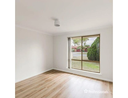 10 De Grey Close, Cooloongup, Rockingham, 3房, 1浴, House
