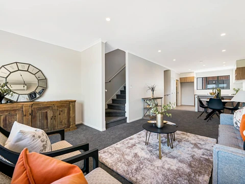 Flat Bush 4部屋 Within Your Reach! Freehold Living by the Reserve
