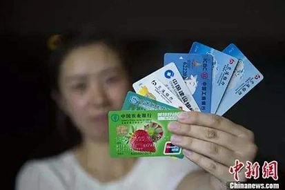 蝇头小利害死人！海外华人谨记！这五件事到啥时候也别做，分分钟惹大麻烦