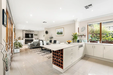 Kusina - 20 Medallion Drive, Grange, SA 5022