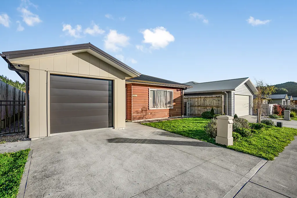 Wainuiomata 4Kwarto Your next chapter starts in your Dream Home!