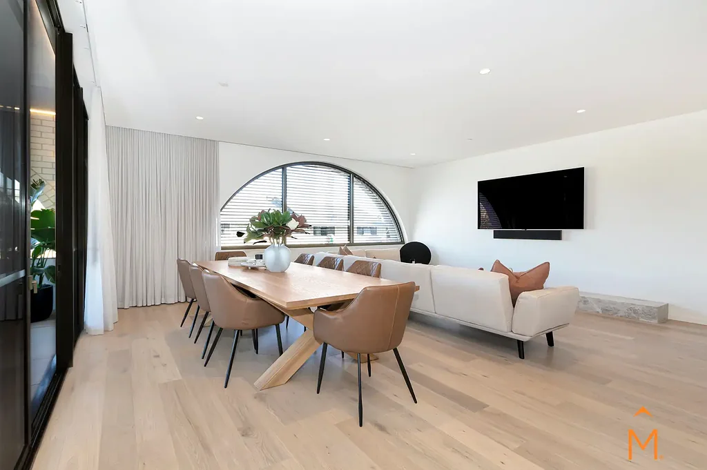 Setting the Bar in Brighton - Fully Furnished
