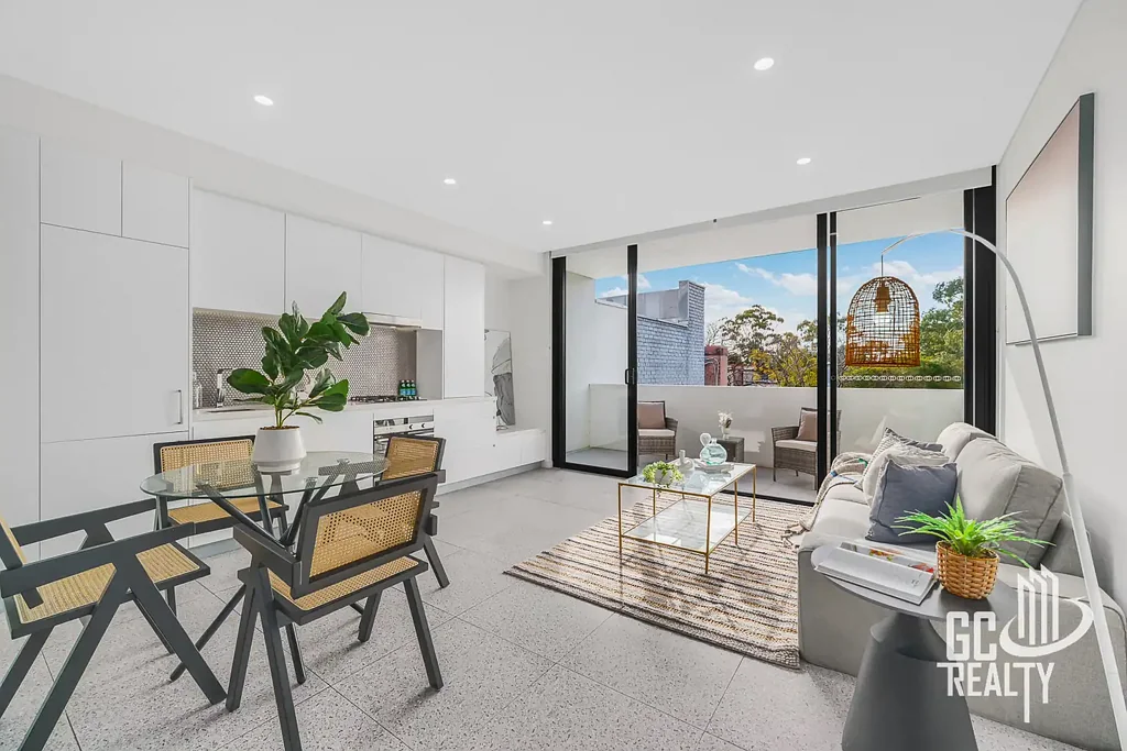 Glebe 1 Bedroom 98 sqm Modern oversized 1 bedroom Apartment in prime Glebe location