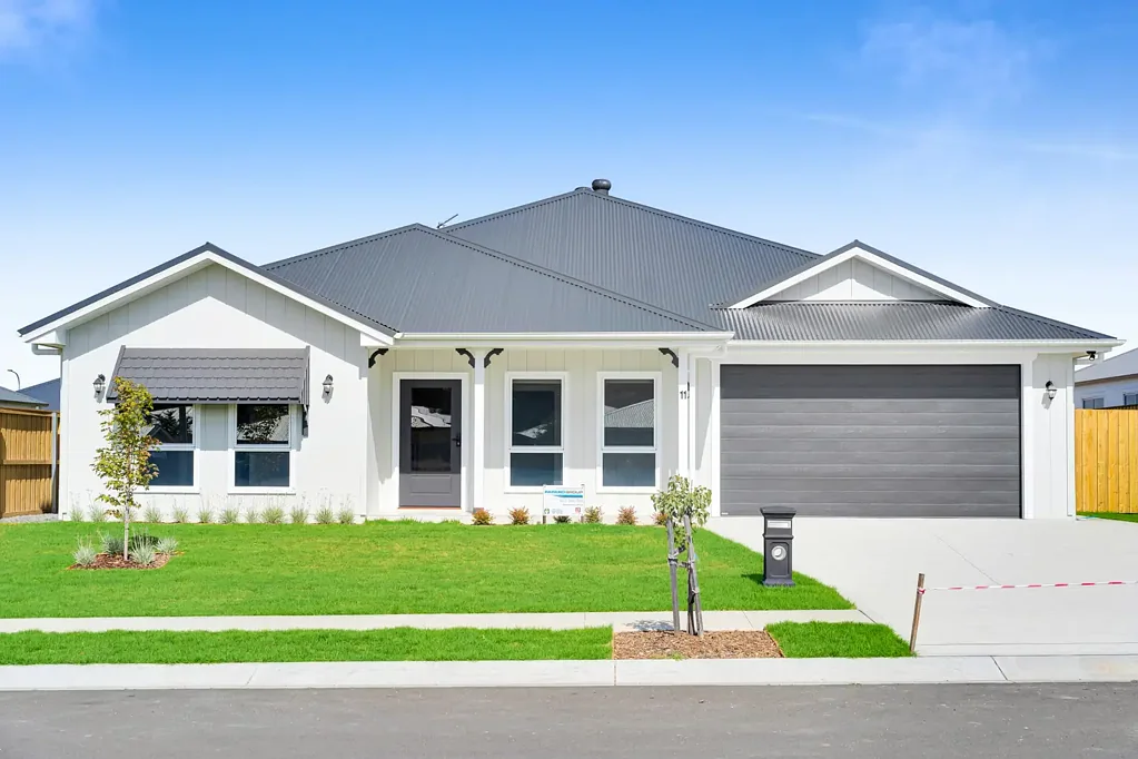 Marulan 4房  Brand New, Custom Built Home