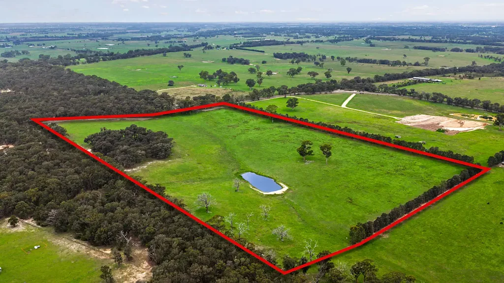 Boisdale  40-Acre Opportunity in Boisdale