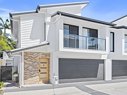 3/104 Chestnut Street, Wynnum