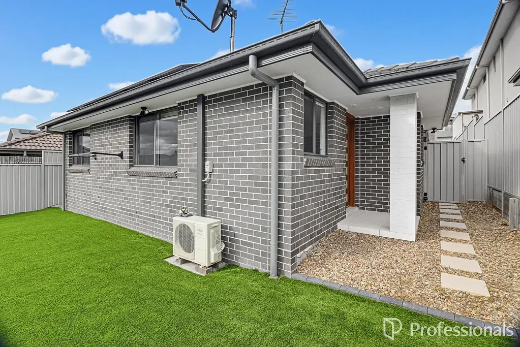 Modern & Low-Maintenance Living in Grantham Farm
