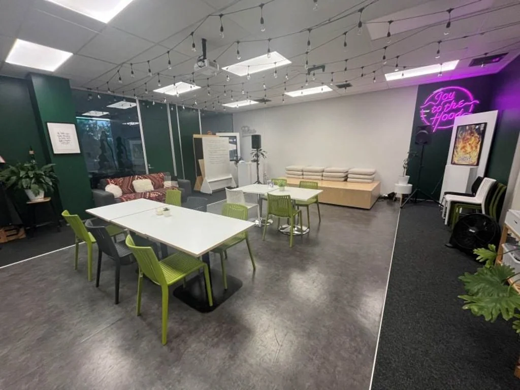 Manukau High Profile Ground Floor Office