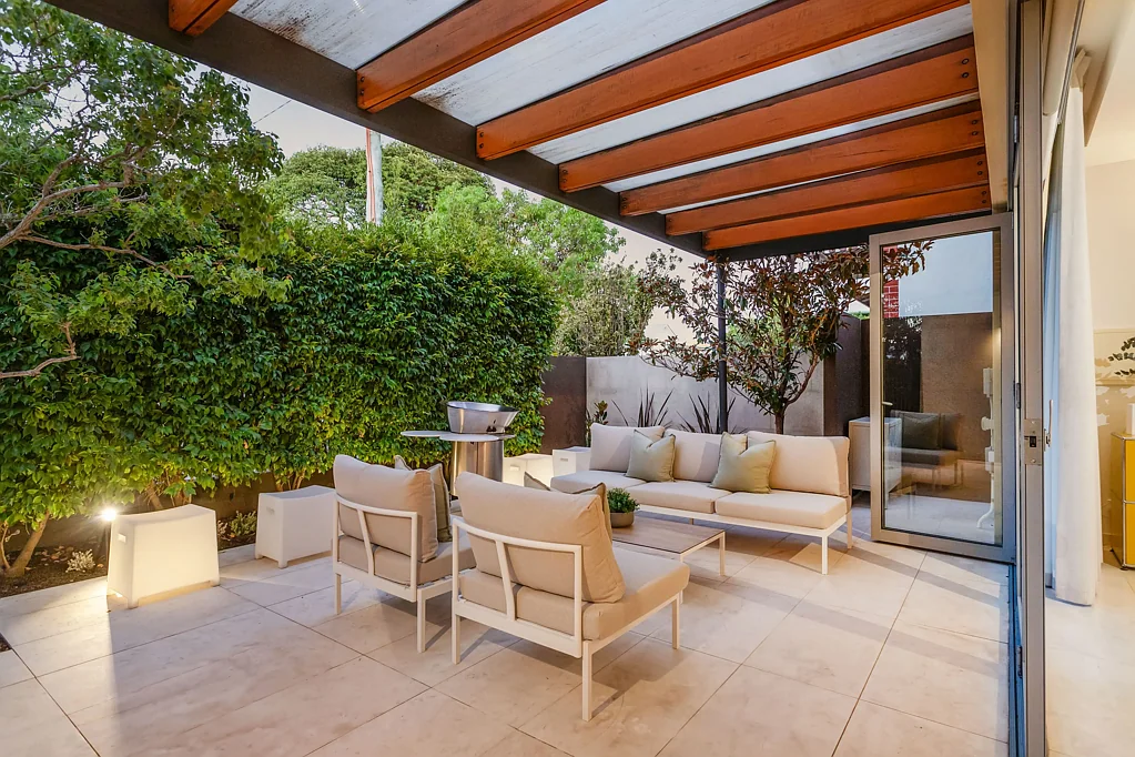 Mount Lawley 3બેડરૂમ UNDER OFFER- URBAN LOCALE WITH LOW MAINTENANCE LIFESTYLE