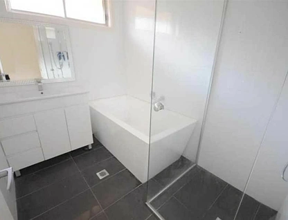5 VIOLA STREET, Greystanes, Parramatta (Northwest suburbs), 3房, 1浴, House